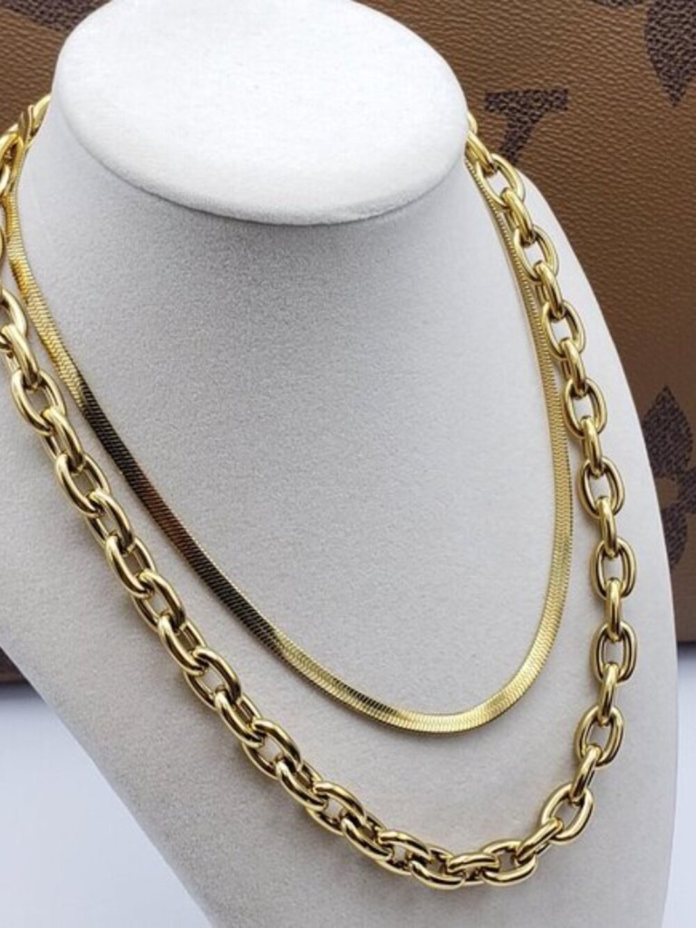 Authentic Louis Vuitton Padlock w/unbranded 18k GoldPlated stainless DoubleChain - Picture 4 of 15